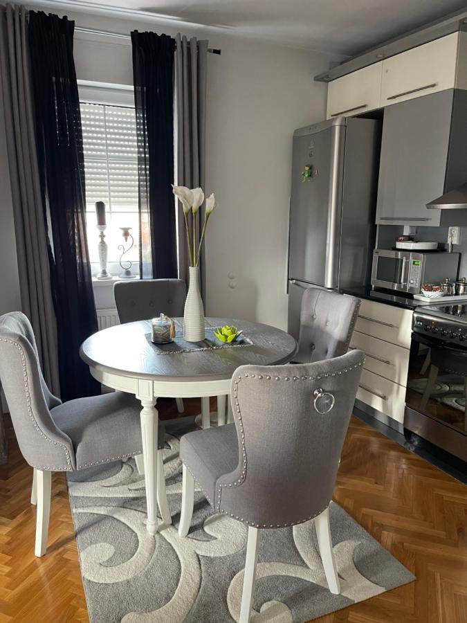 Lea-Lux Apartment Τσάτσακ Εξωτερικό φωτογραφία